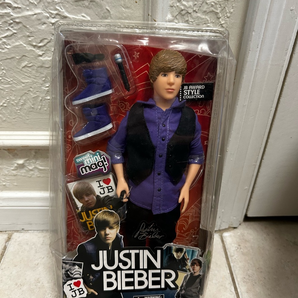Justin Bieber Action Figure with Purple Outfit
